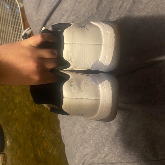 Shoes for sell are very nice can’t beat the price - Picture 6 of 6